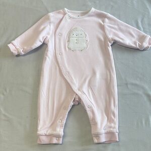 Hallmark - Vintage Lightly insulated Pink Baby Footie with Hedgehog